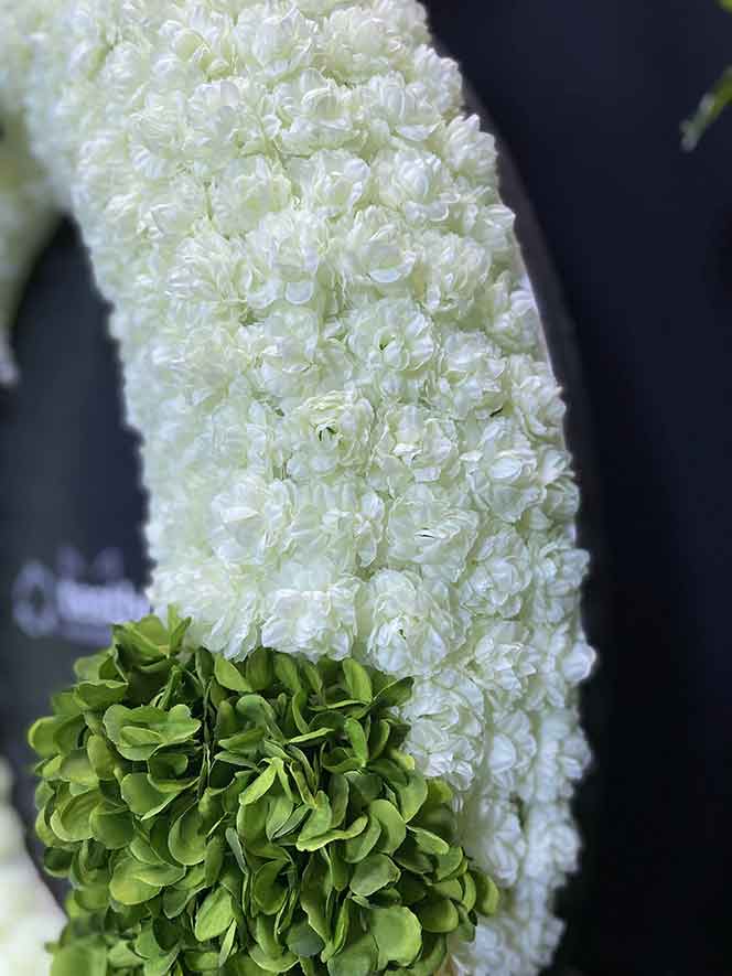 ธมน 235 พวงหรีดบริจาค